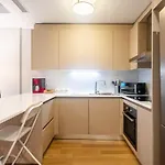Luxurious Flat With City View In Maslak Istambul